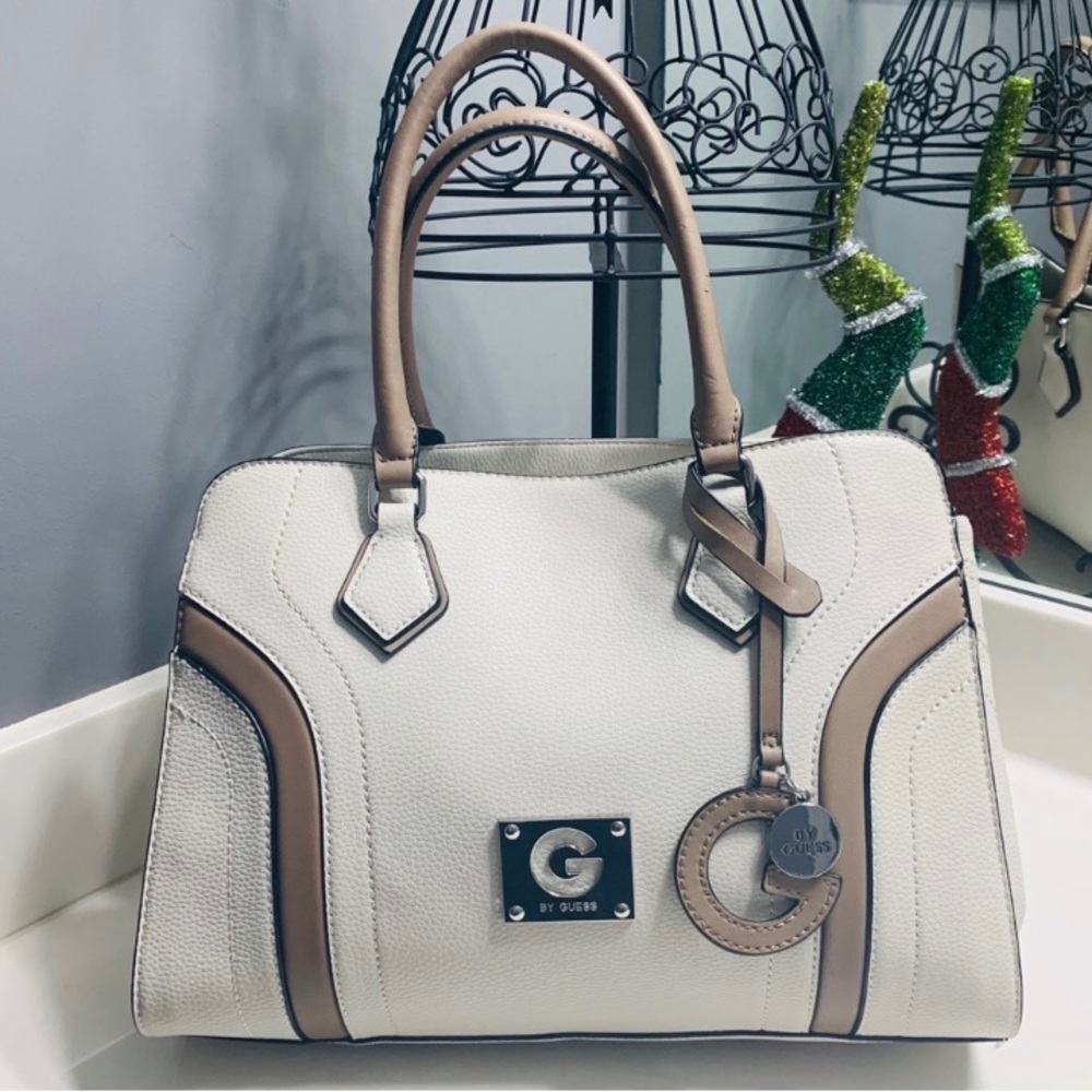Guess purse